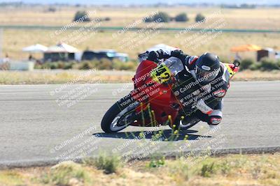 media/Oct-15-2023-TrackXperience (Sun) [[85198ff50b]]/Group 3/session 4 turn 3/